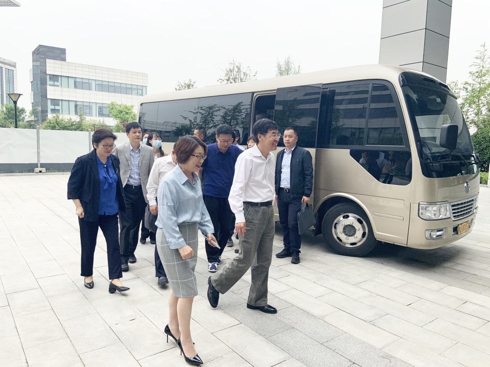 国务院发展钻研中心辅导光临Z6尊龙科技调研